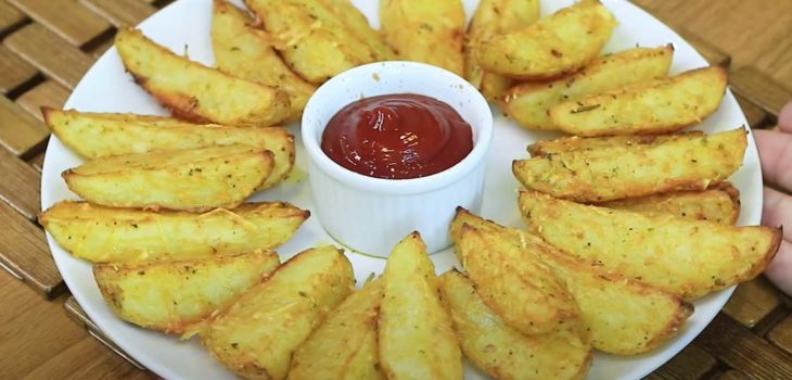 Batata rústica assada crocante