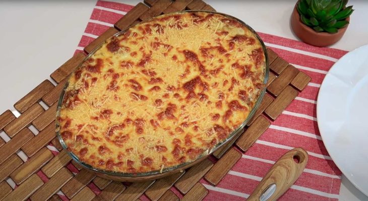 Macarrão cremoso de forno