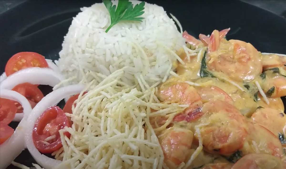Strogonoff de camarão