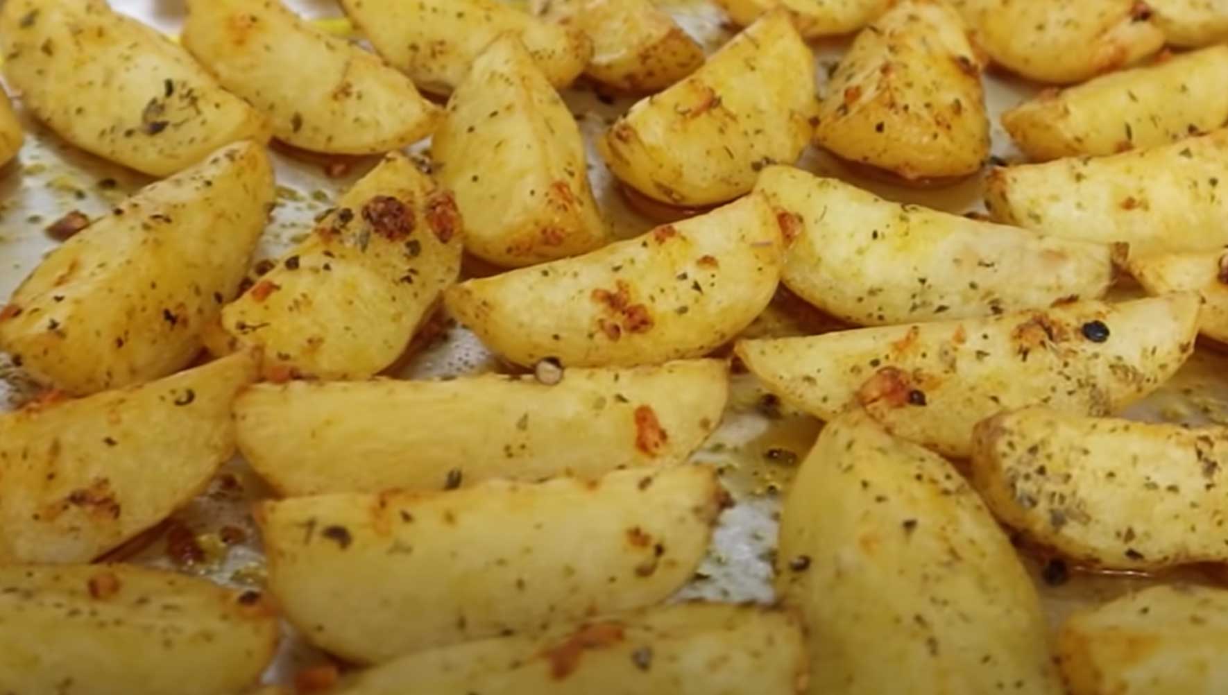 Batata assada crocante