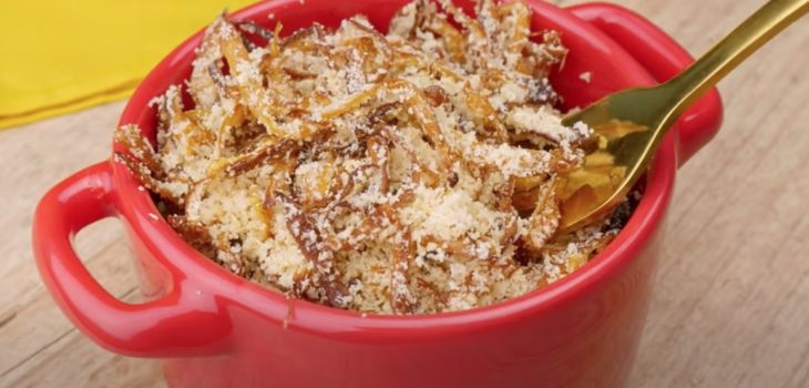 Farofa de cebola caramelizada