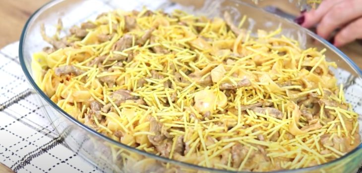 Macarrão ao molho de strogonoff