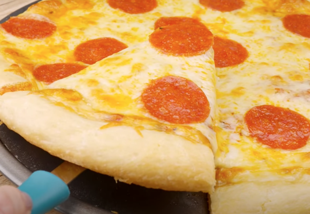 Pizza pan