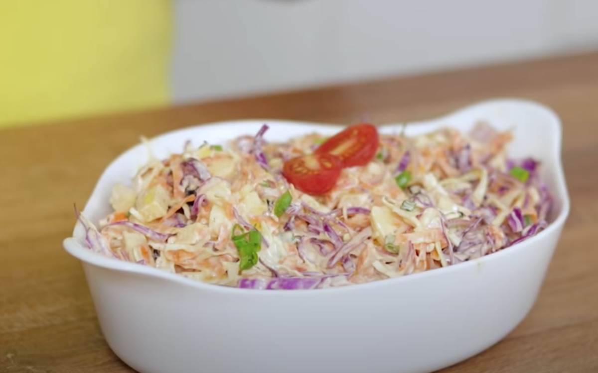 Salada de repolho cremosa