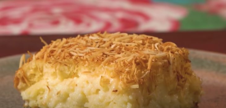 Bolo de coco gelado