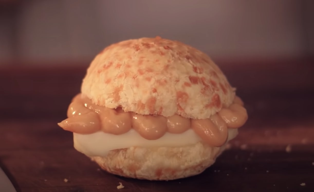 Pão de queijo mineiro