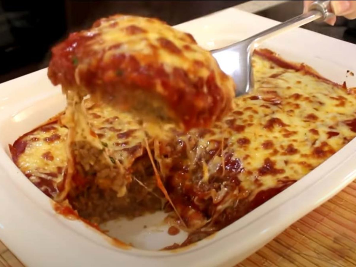 Parmegiana de carne moída ao forno