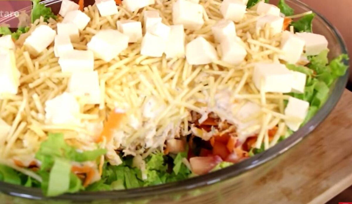 Salada crocante