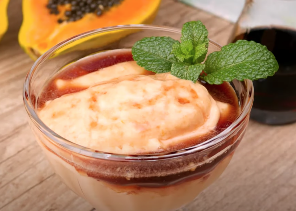 Creme de papaya com cassis