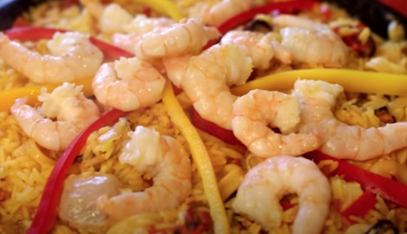 Paella de frutos do mar